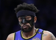 九游网页版入口-包含NBA巨星表现出色，球迷心中的偶像再次闪耀的词条